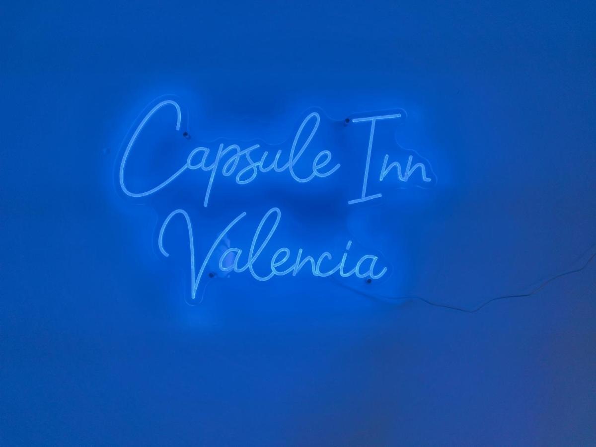 Capsule Hotel a capsule
